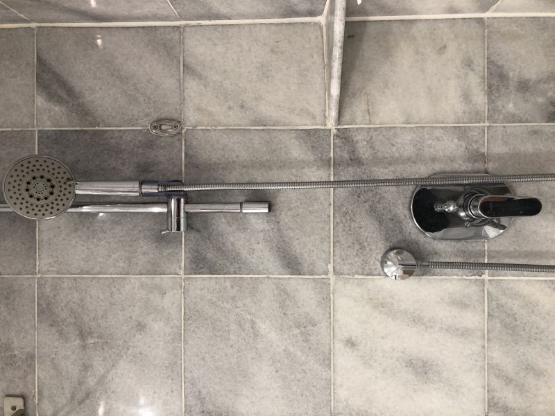 Compact Shower Fixtures